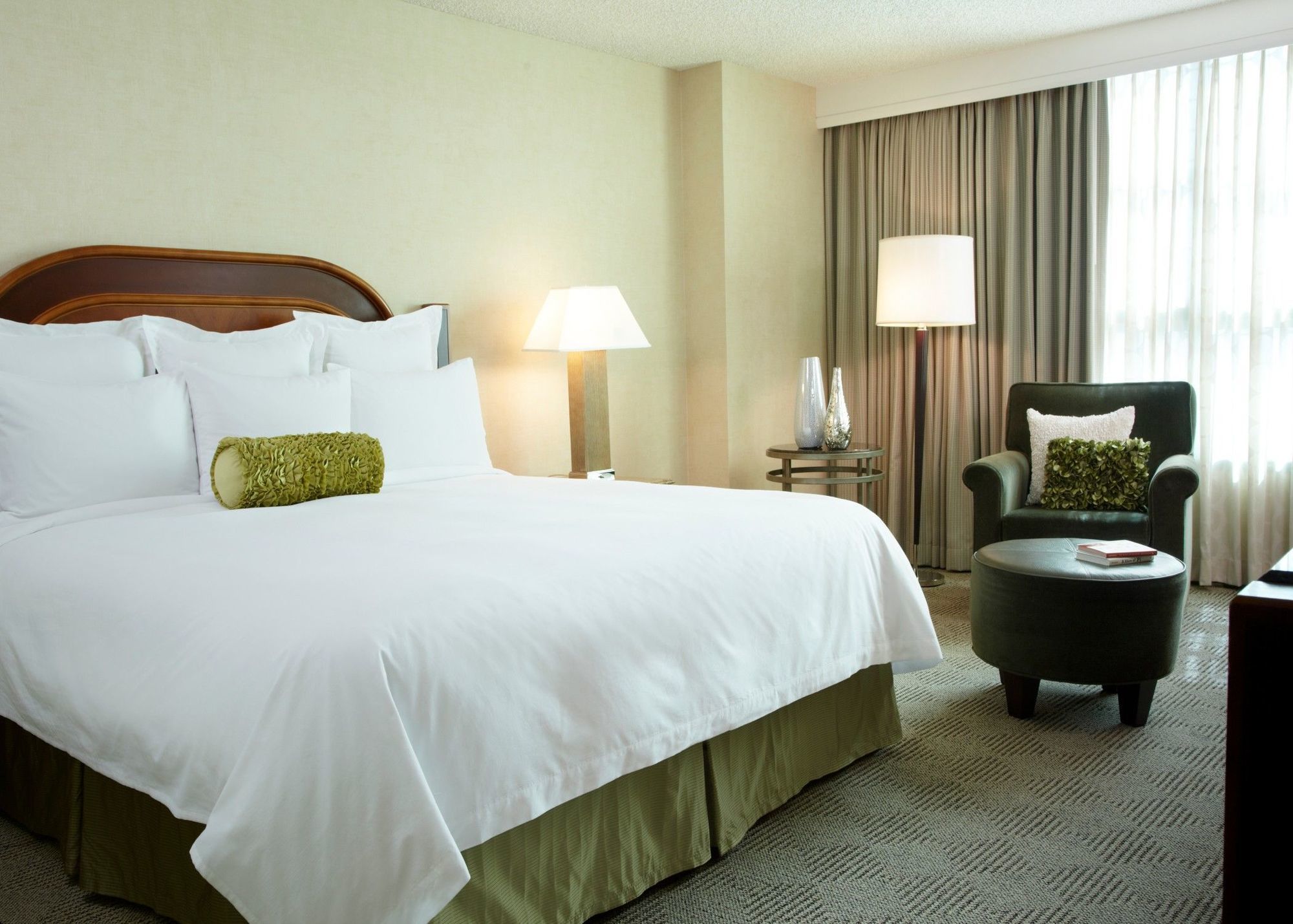 Renaissance Los Angeles Airport Hotel Szoba fotó